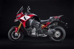 2022-Ducati-Multistrada-V4-Pikes-Peak-09